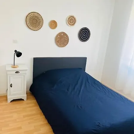 Flat 아파트